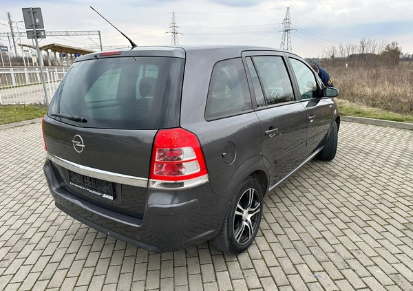 Opel Zafira cena 17900 przebieg: 133000, rok produkcji 2009 z Pruszków małe 232